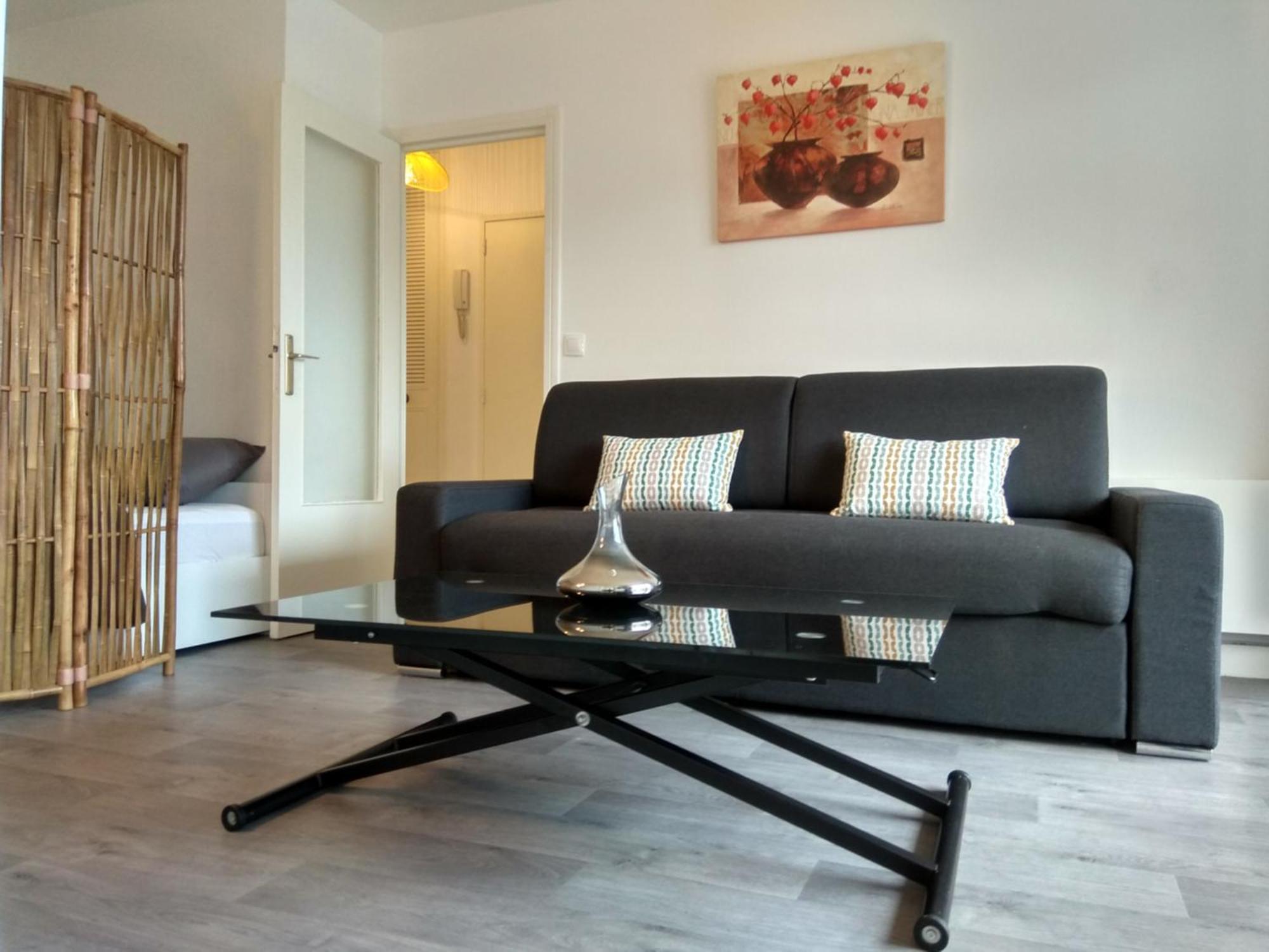 Budget Apart With Balcony And Great View Saint-Denis  Dış mekan fotoğraf