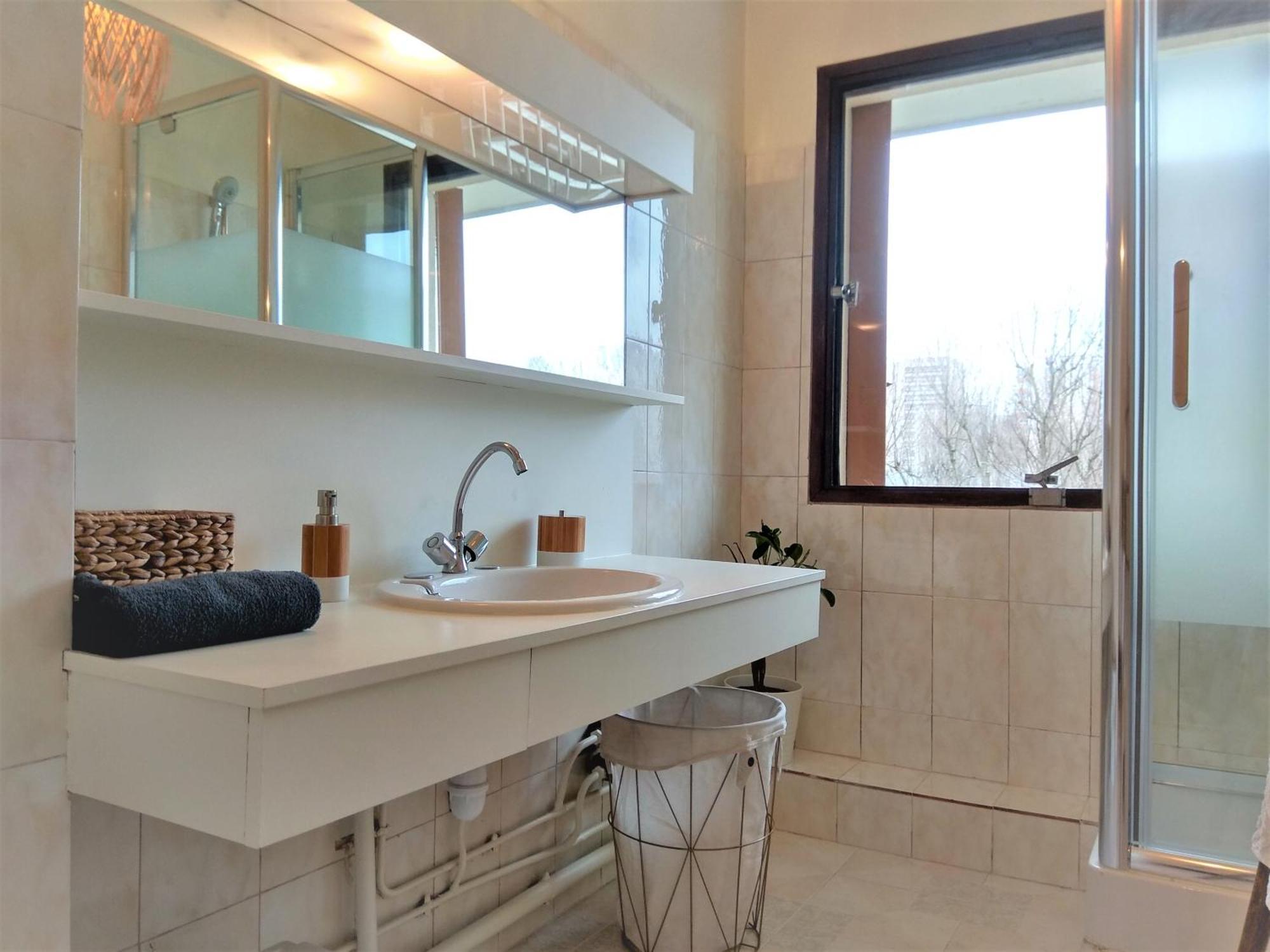 Budget Apart With Balcony And Great View Saint-Denis  Dış mekan fotoğraf